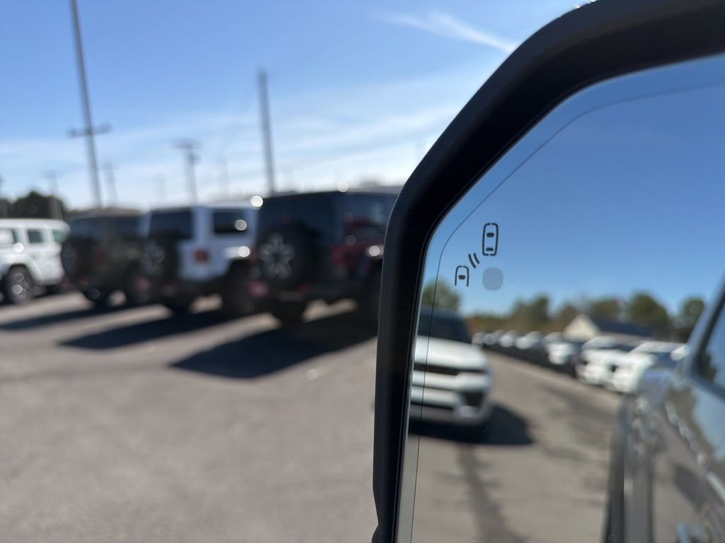 Used 2020 Ford F150 Raptor w/ Equipment Group 802A Luxury image 47