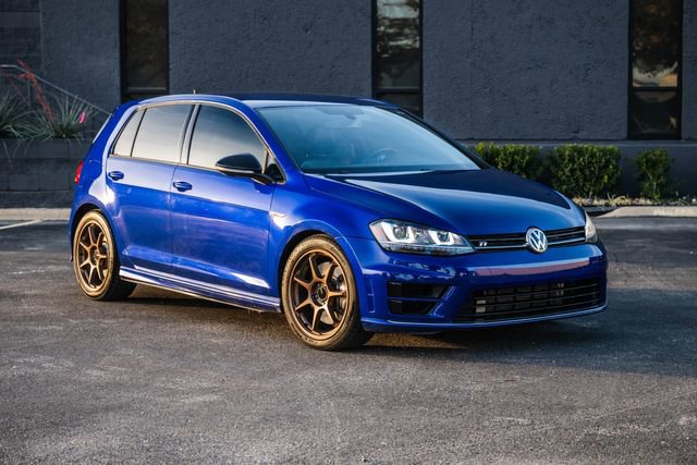 Used 2015 Volkswagen Golf R 4-Door image 37