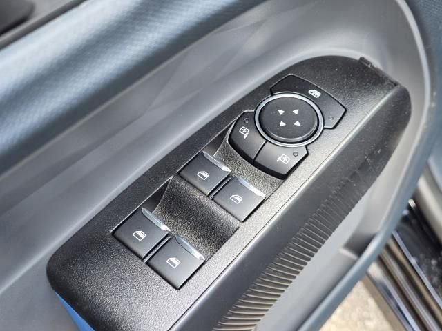 New 2025 Ford Maverick Lobo image 12