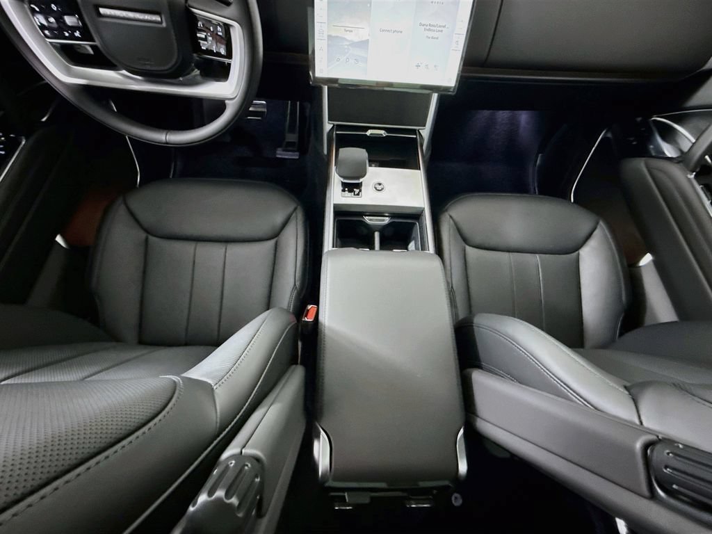 New 2026 Land Rover Range Rover SE AWD/4WD image 16