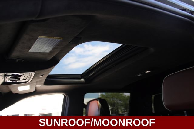 Used 2023 GMC Sierra 1500 Denali Ultimate AWD/4WD image 8
