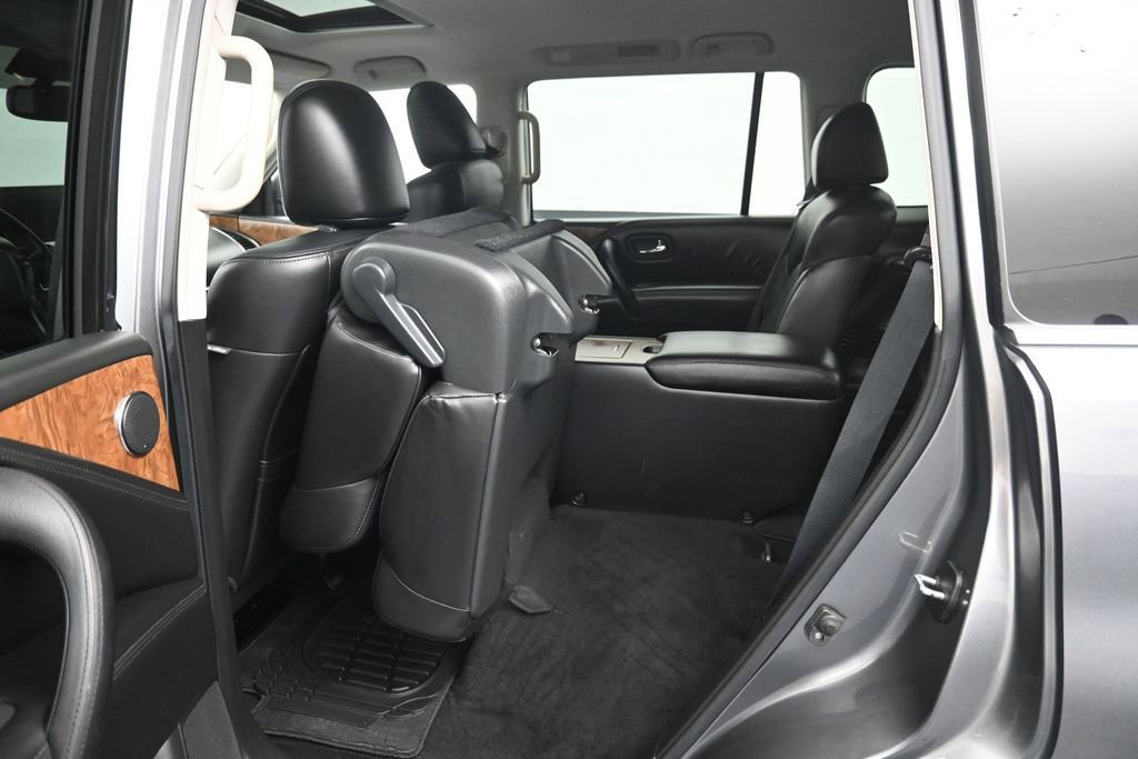 Used 2021 Nissan Armada SL w/ Captain's Chairs Package AWD/4WD image 31