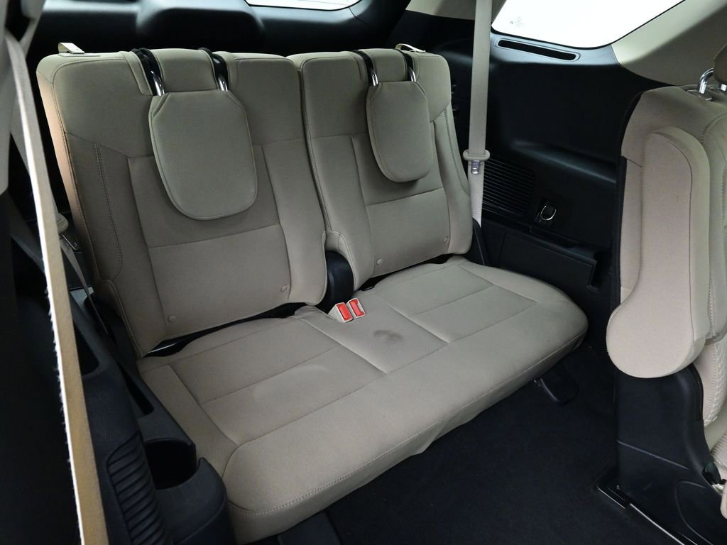 Certified 2022 Ford Explorer XLT w/ Class IV Trailer Tow Package image 32