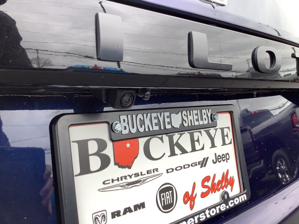 Used 2024 Honda Pilot EX-L image 11