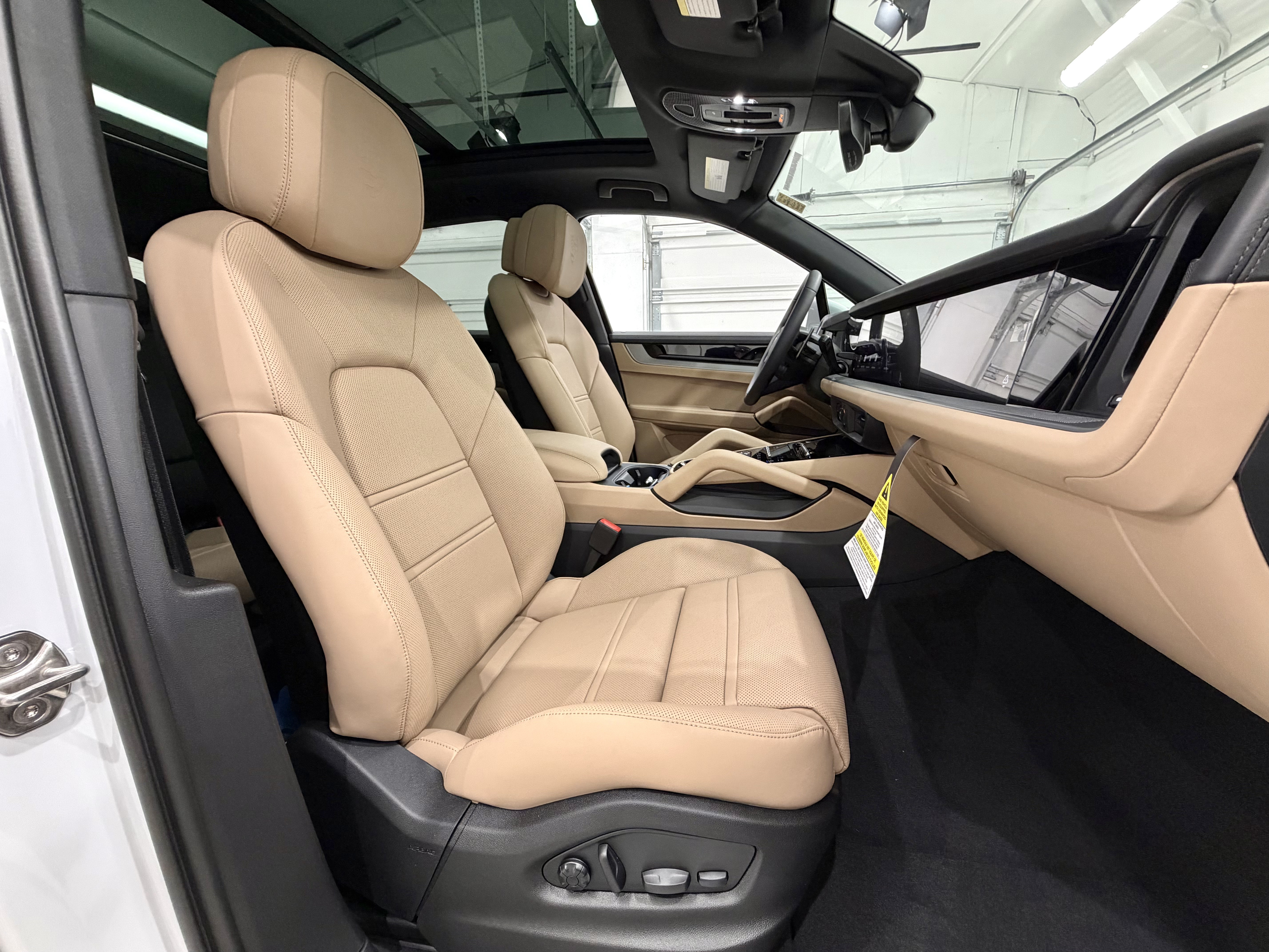 New 2026 Porsche Cayenne S AWD/4WD image 23