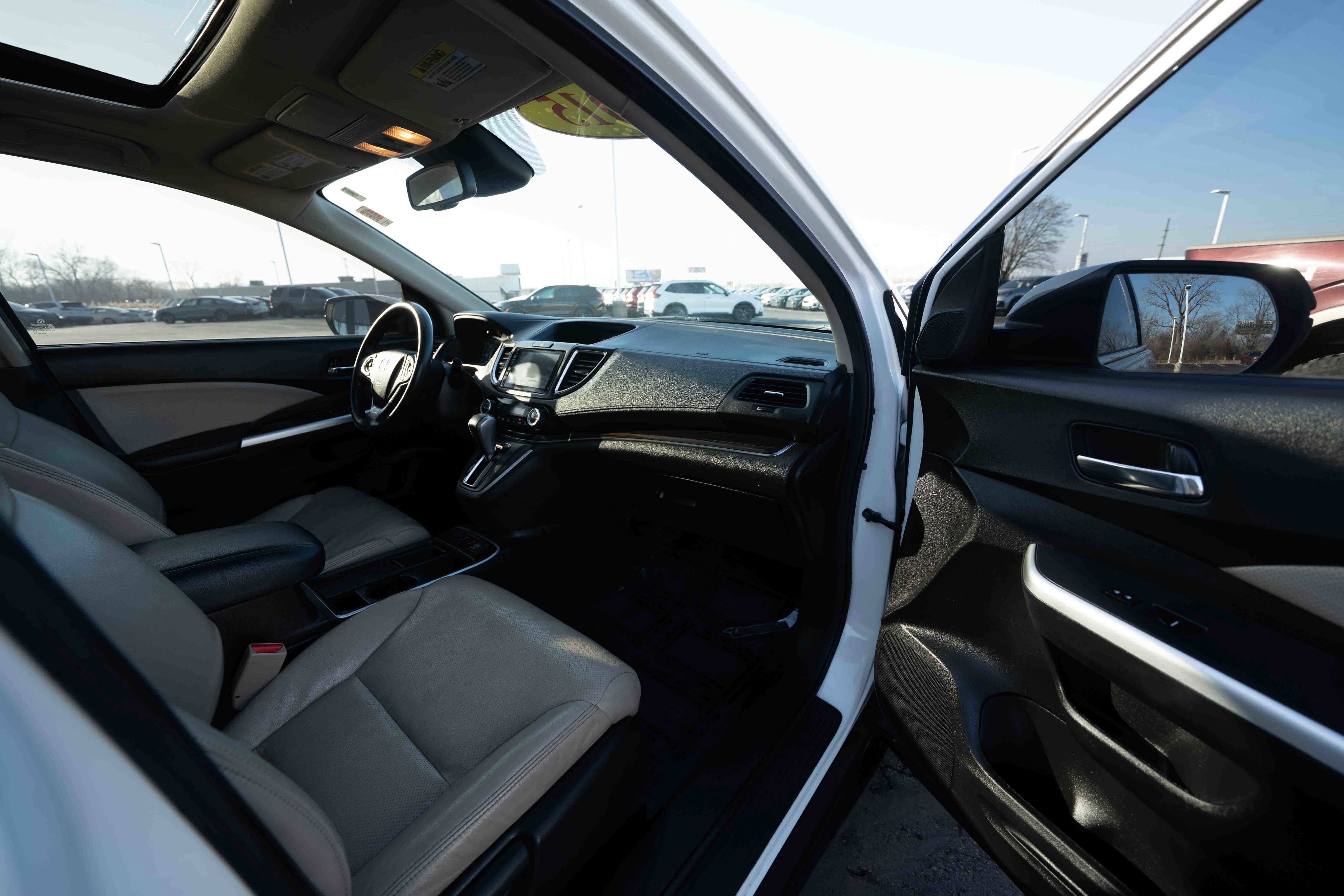 Used 2015 Honda CR-V Touring image 26