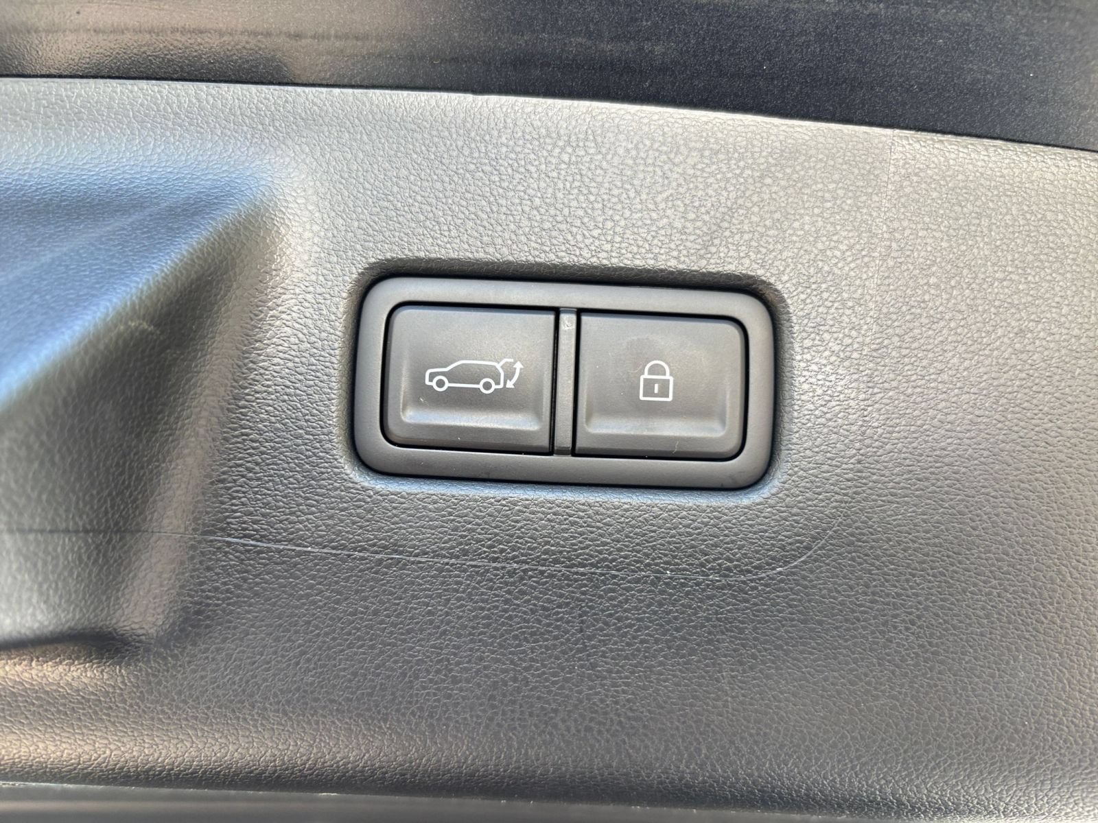 Used 2026 Hyundai Santa Fe SEL AWD/4WD image 19