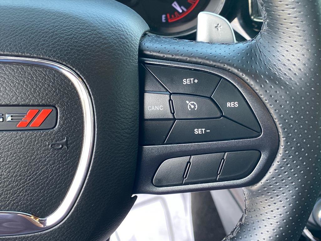 Used 2022 Dodge Durango R/T w/ Blacktop Package AWD/4WD image 18