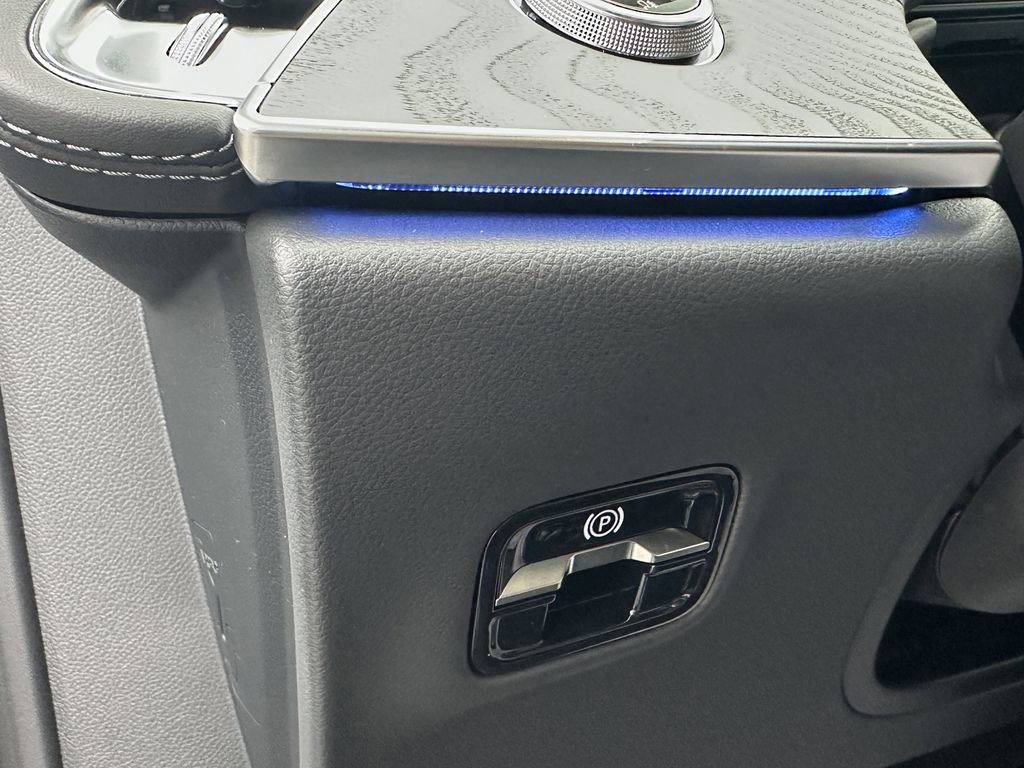 New 2026 Mercedes-Benz E 450 4MATIC Sedan image 35