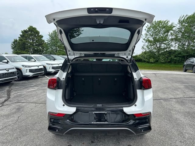 Used 2024 Buick Encore GX Sport Touring AWD/4WD image 36