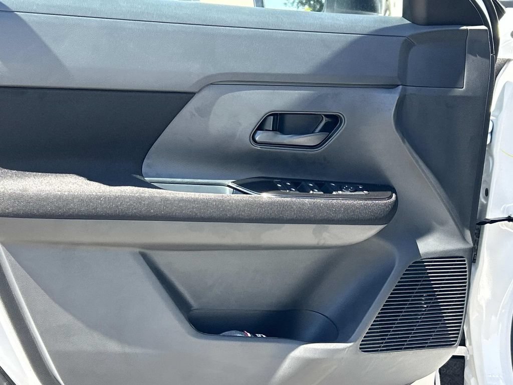 New 2026 Nissan Kicks S FWD image 16