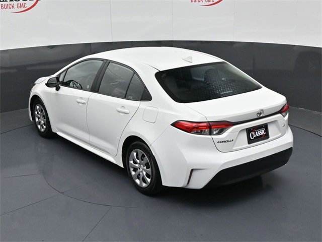 Used 2024 Toyota Corolla LE image 15