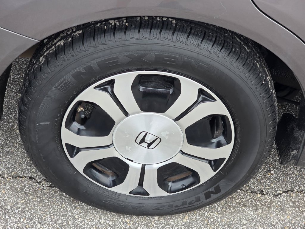 Used 2013 Honda Civic Hybrid Sedan image 32