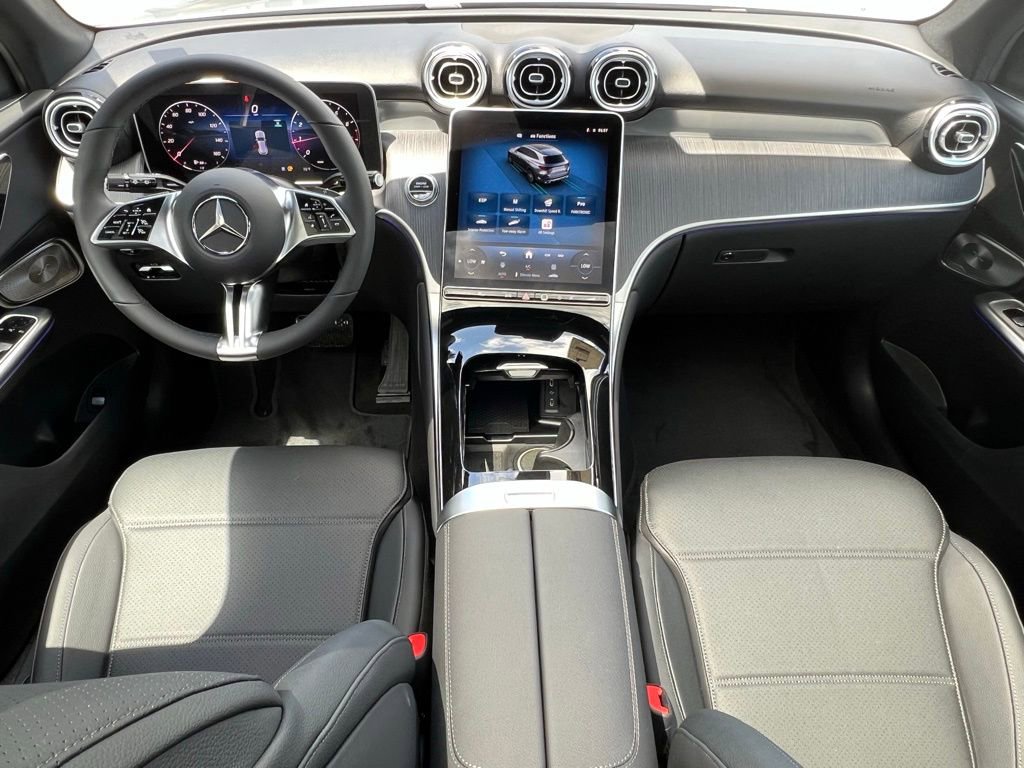 Certified 2025 Mercedes-Benz GLC 300 4MATIC image 25
