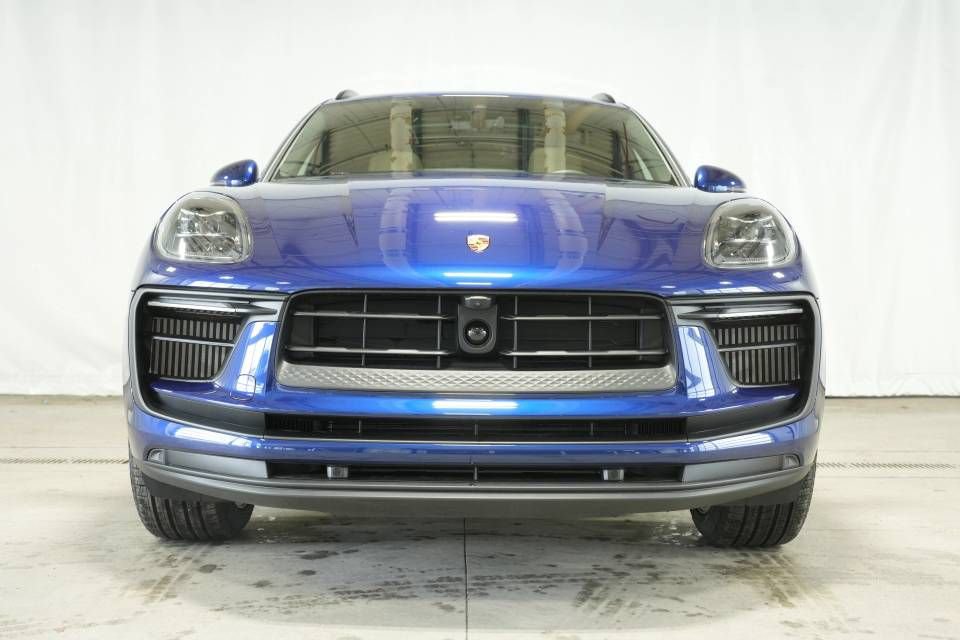 New 2026 Porsche Macan S AWD/4WD image 11