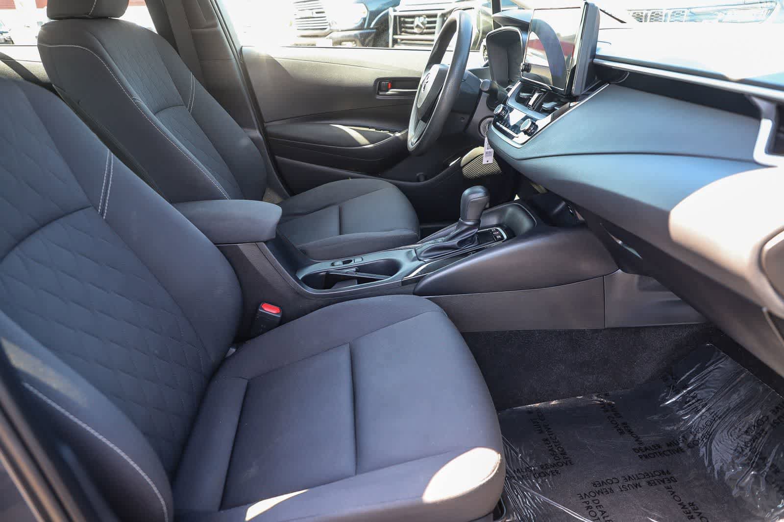 Used 2024 Toyota Corolla LE FWD image 15