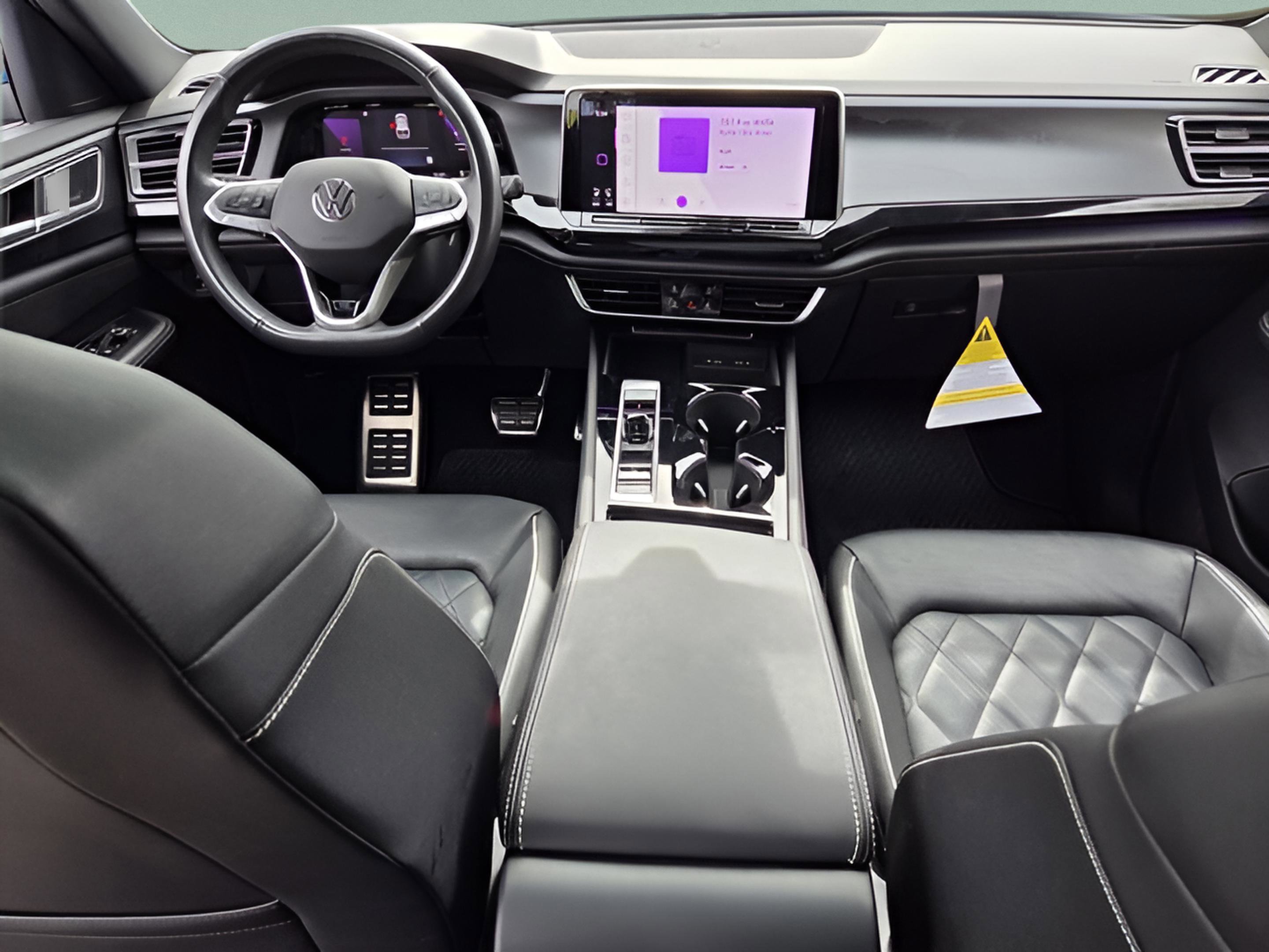 Certified 2025 Volkswagen Atlas Cross Sport SEL Premium R-Line image 10