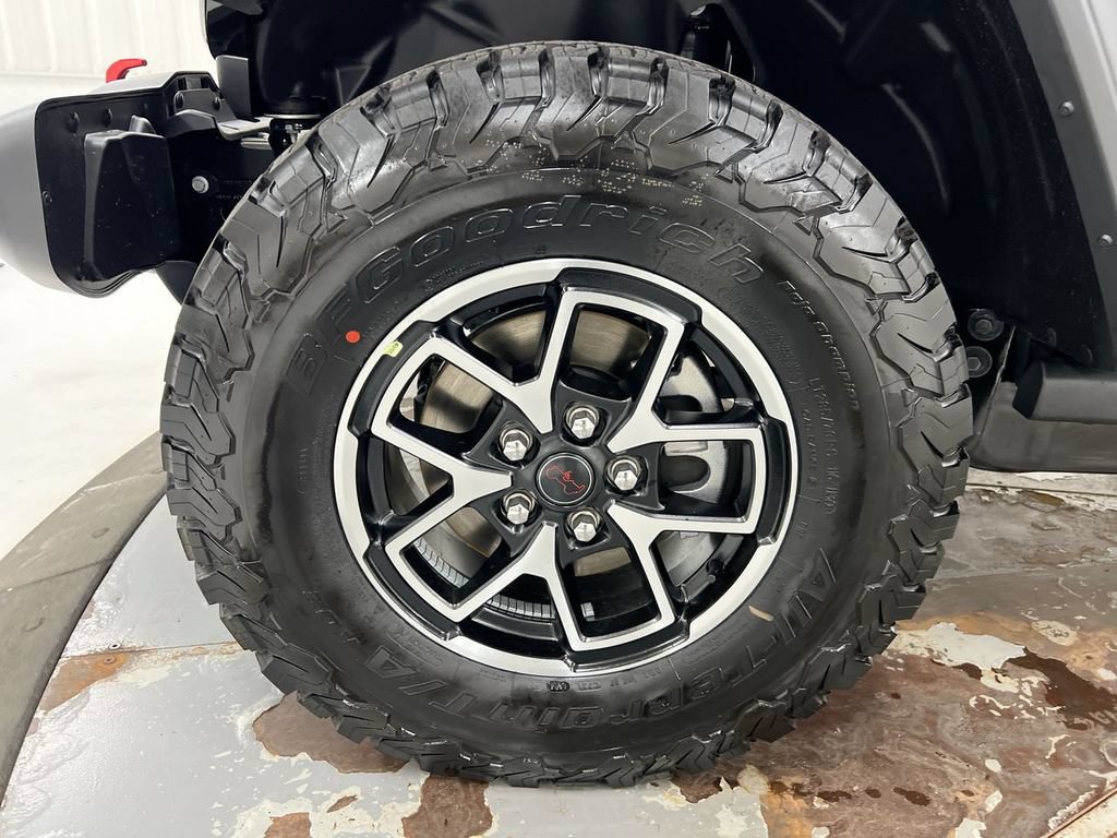 New 2026 Jeep Wrangler Unlimited Rubicon AWD/4WD image 25
