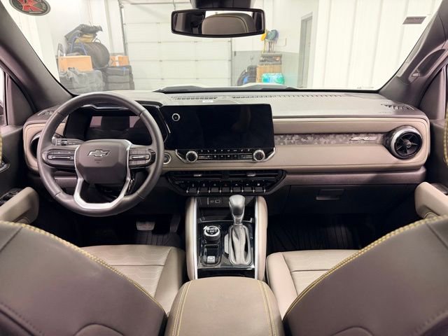 Certified 2025 Chevrolet Colorado ZR2 w/ Midnight Edition image 19