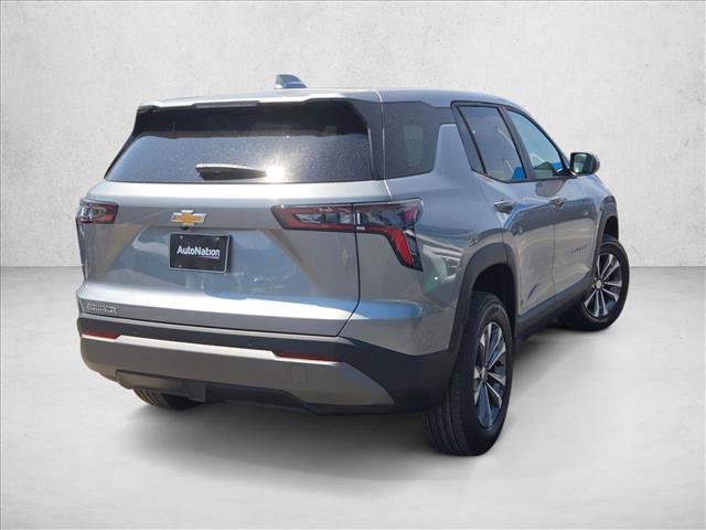 New 2027 Chevrolet Equinox LT w/ Convenience Package II FWD image 2