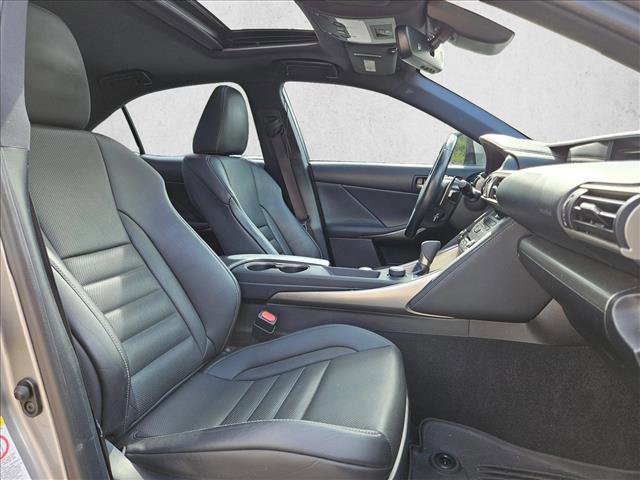 Used 2017 Lexus IS 200t F Sport w/ F Sport Package RWD image 21