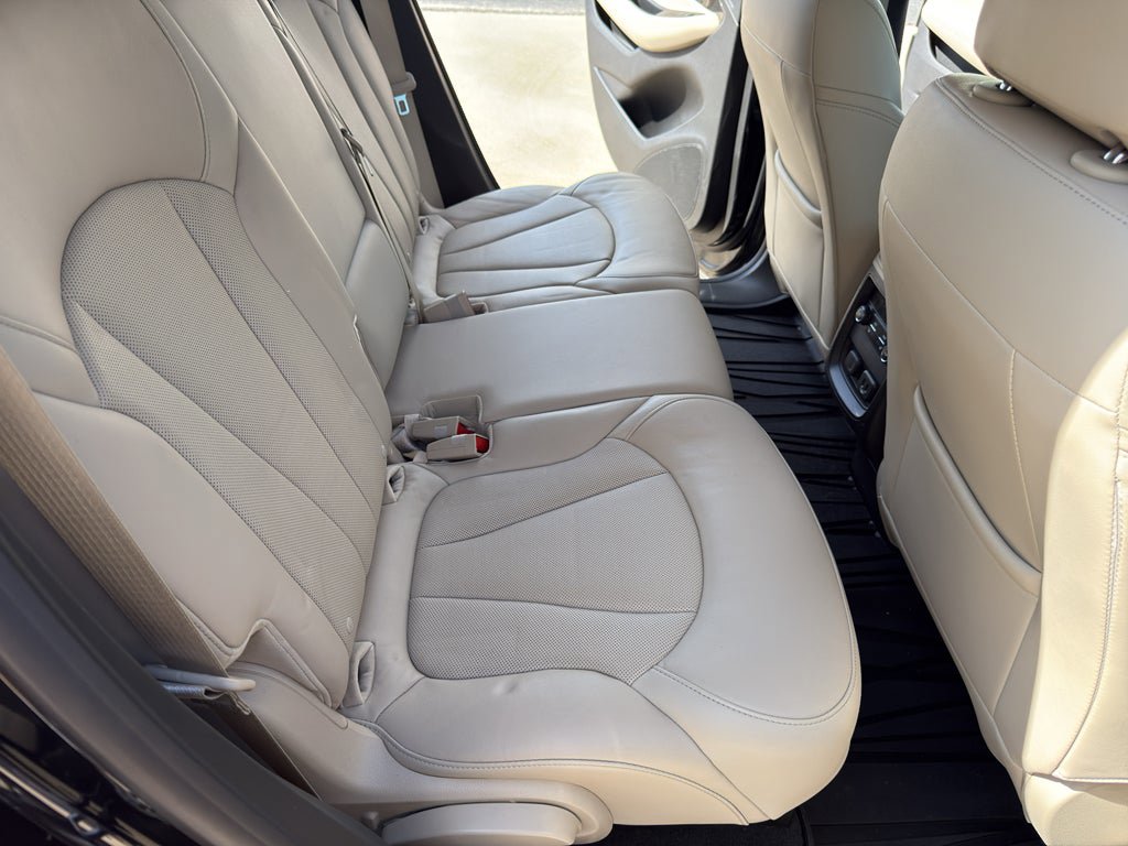 Used 2020 Buick Envision Essence w/ Experience Buick Package image 28