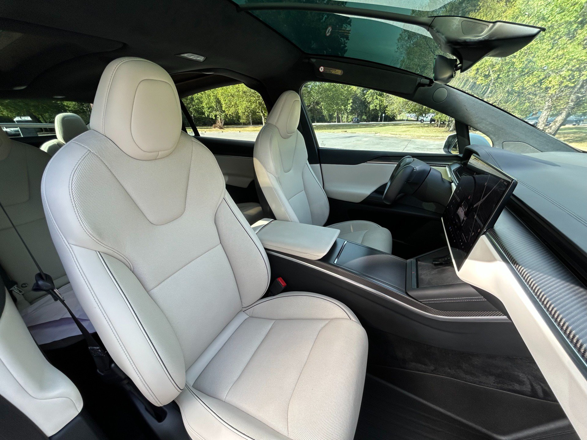 Used 2022 Tesla Model X Plaid AWD/4WD image 14