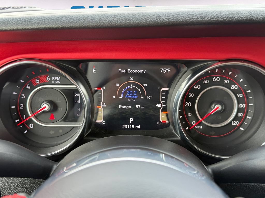 Used 2021 Jeep Gladiator Rubicon AWD/4WD image 14