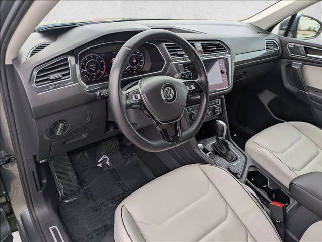 Used 2018 Volkswagen Tiguan SEL Premium AWD/4WD image 10