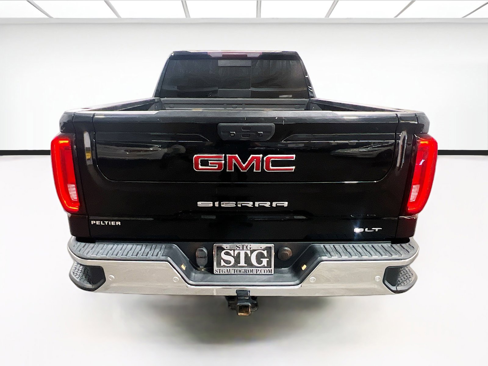 Used 2019 GMC Sierra 1500 SLT AWD/4WD image 5