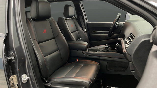 Used 2025 Dodge Durango GT AWD/4WD image 25