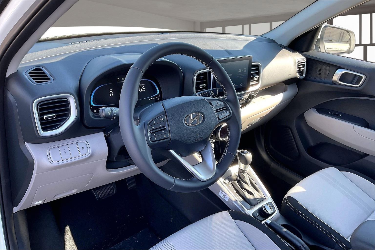 New 2026 Hyundai Venue SEL image 7