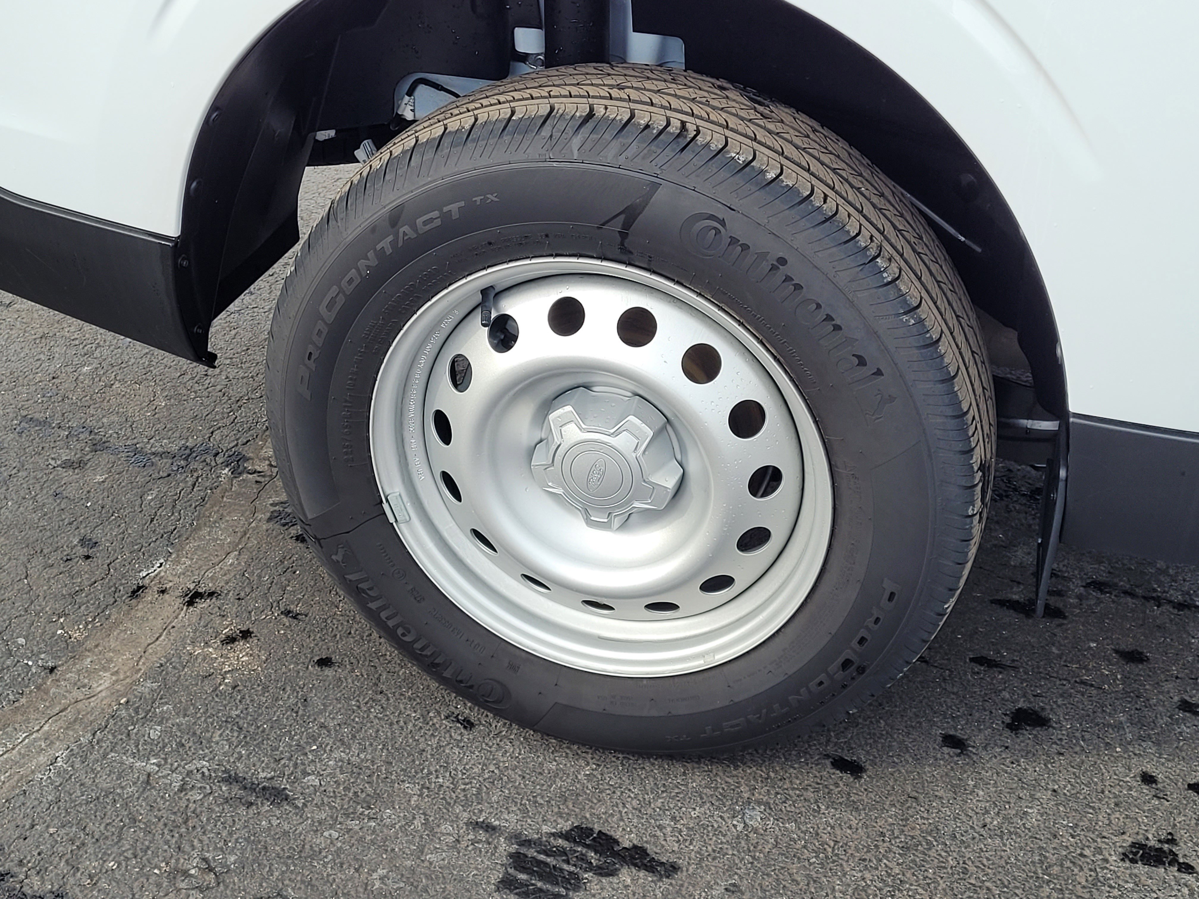 New 2025 Ford Maverick XL w/ Equipment Group 101A image 10