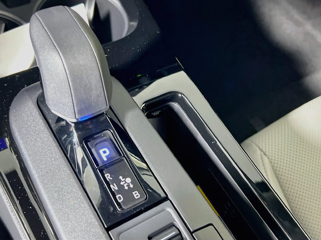 New 2027 Toyota Prius XLE FWD image 21