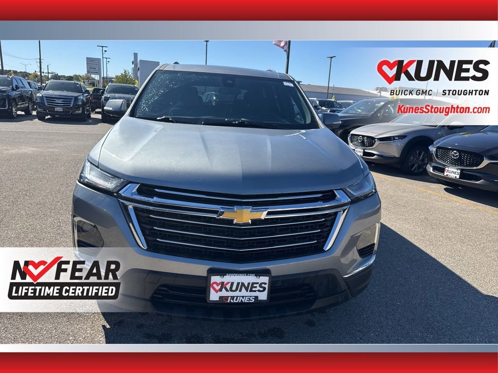 Used 2023 Chevrolet Traverse LT w/ LPO, Floor Liner Package image 5