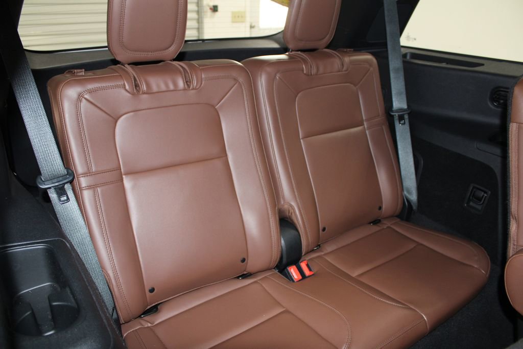 Used 2022 Lincoln Aviator Grand Touring w/ Equipment Group 301A image 34