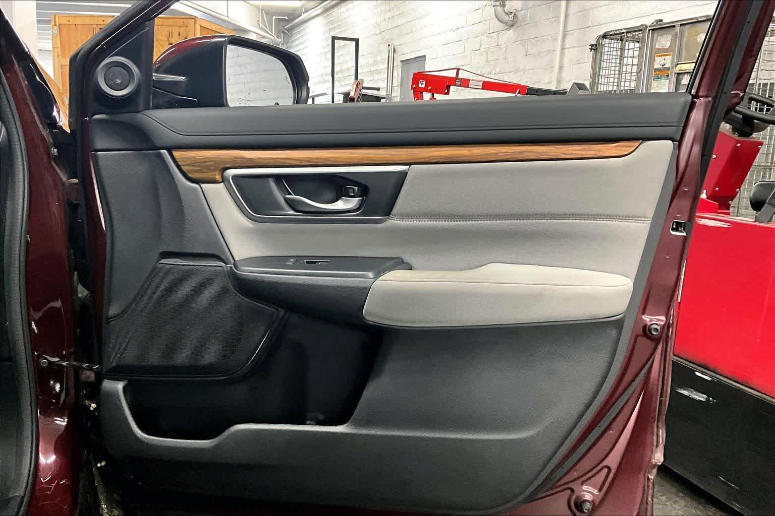 Used 2018 Honda CR-V EX image 22