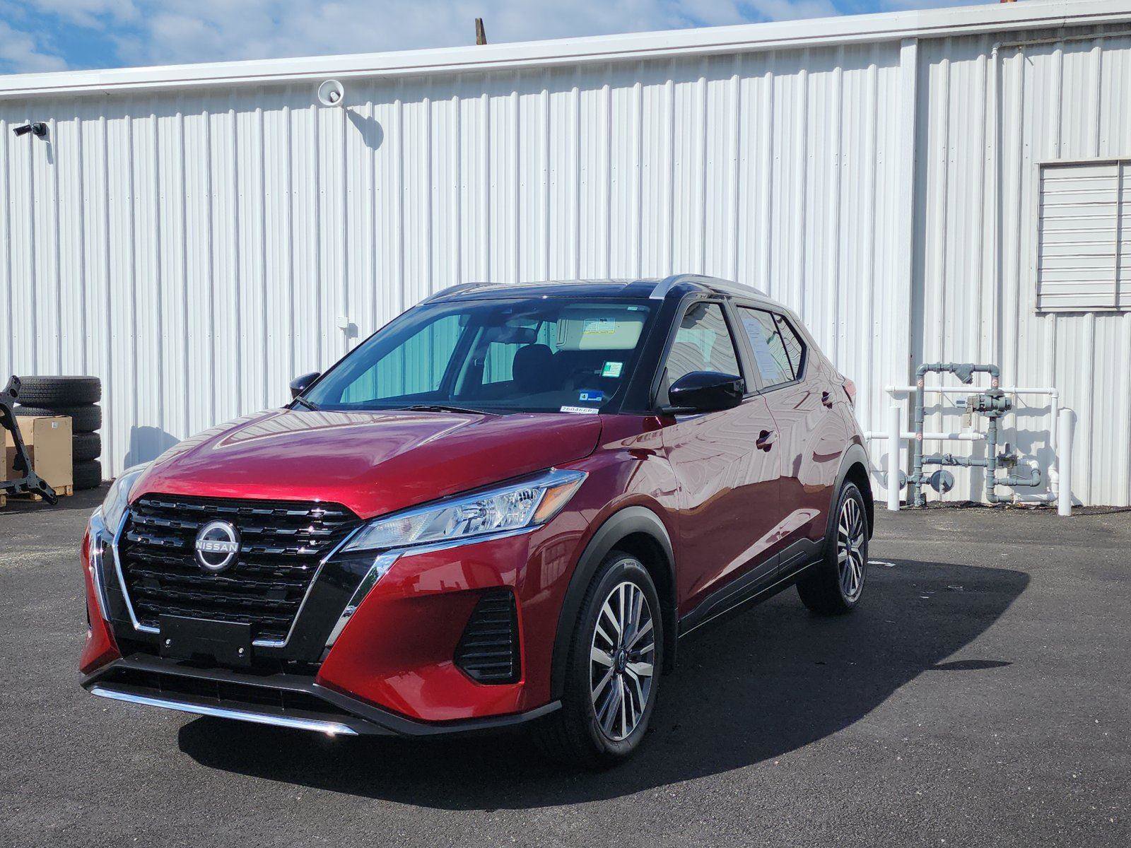 Used 2024 Nissan Kicks SV