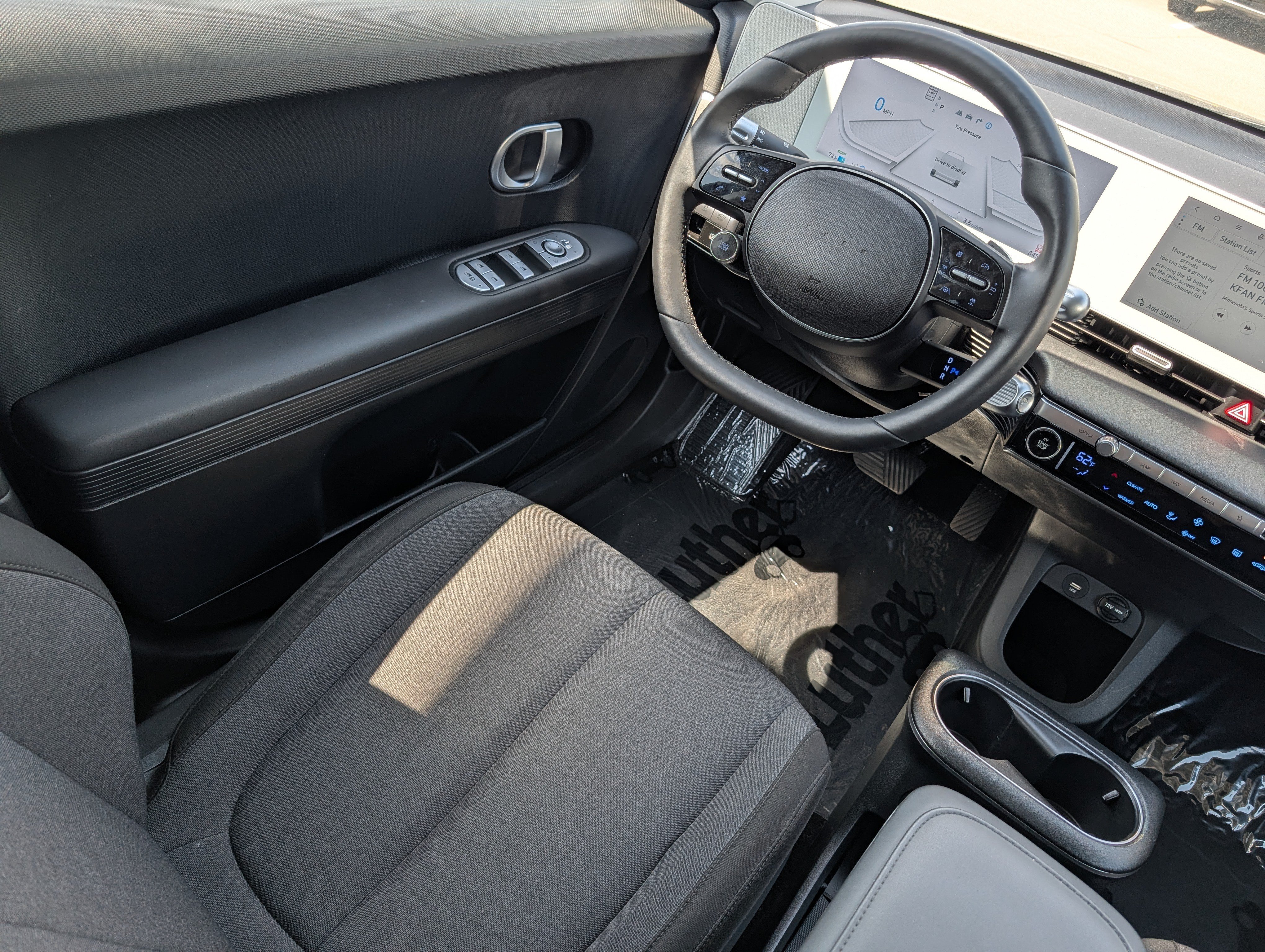 Certified 2024 Hyundai Ioniq 5 SEL AWD/4WD image 9
