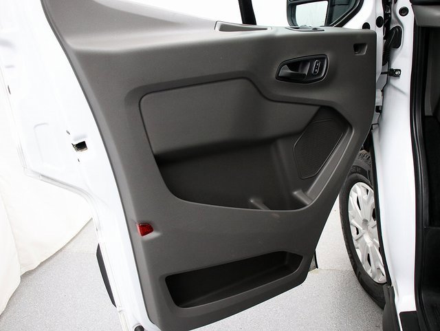 Used 2023 Ford Transit 350 XLT image 21