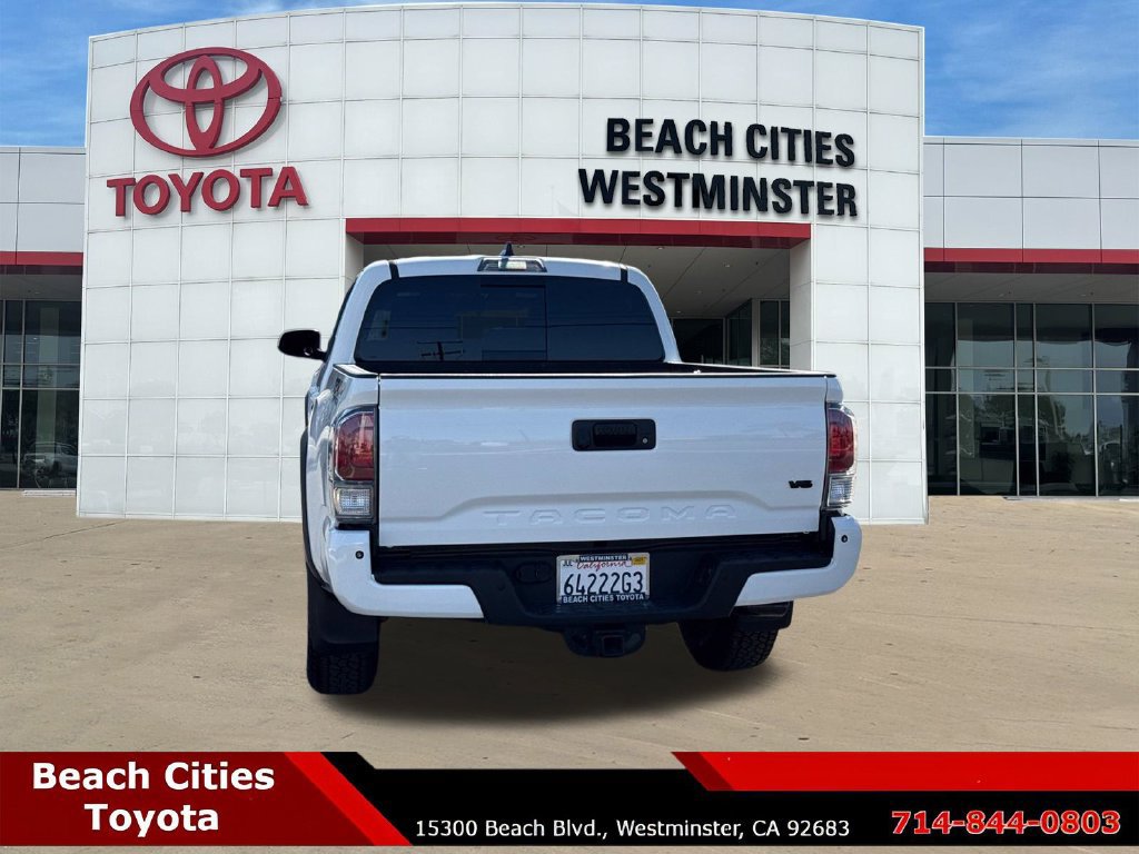 Used 2021 Toyota Tacoma TRD Off-Road w/ TRD Premium Off Road Package AWD/4WD image 9