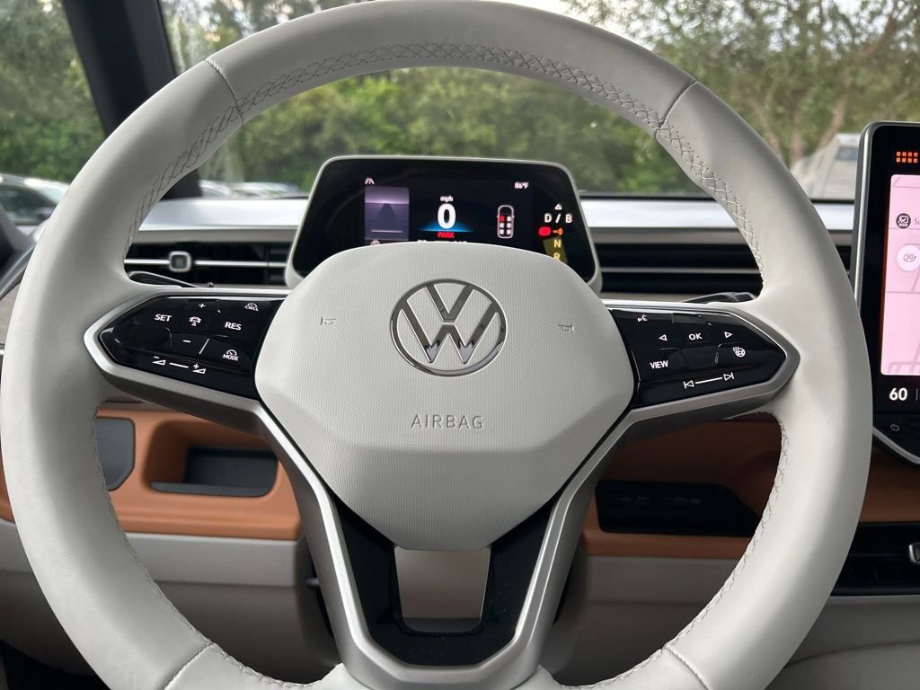 New 2025 Volkswagen ID. Buzz Pro S Plus image 17