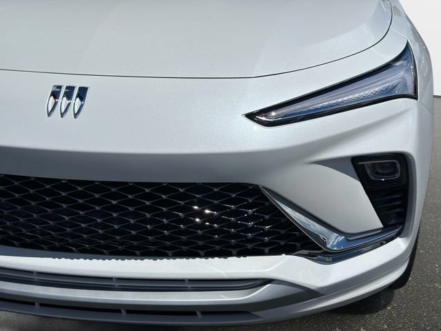 New 2026 Buick Envista Sport Touring FWD image 9