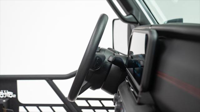 Used 2025 Jeep Wrangler Unlimited Sport image 39