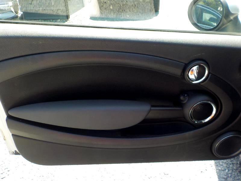 Used 2011 MINI Cooper Clubman w/ Premium Pkg image 9