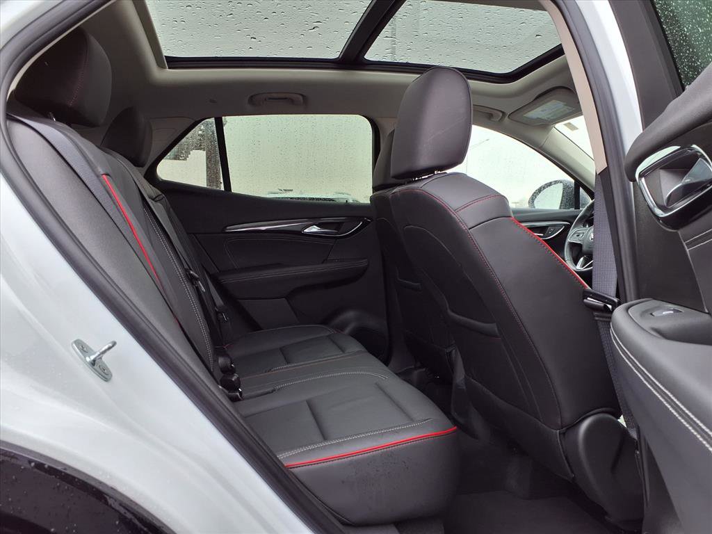 Used 2023 Buick Envision Essence w/ Sport Touring Package image 31