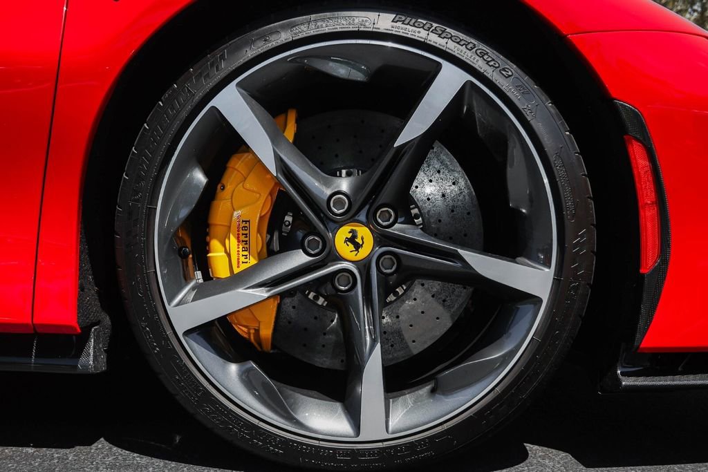 Used 2023 Ferrari SF90 Spider AWD/4WD image 15