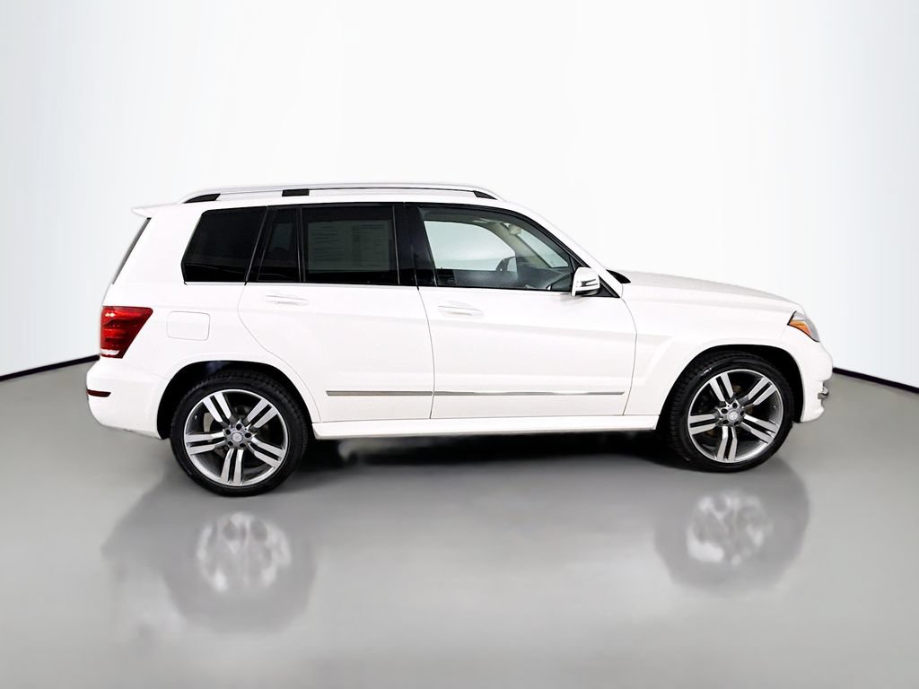 Used 2014 Mercedes-Benz GLK 350 4MATIC image 9