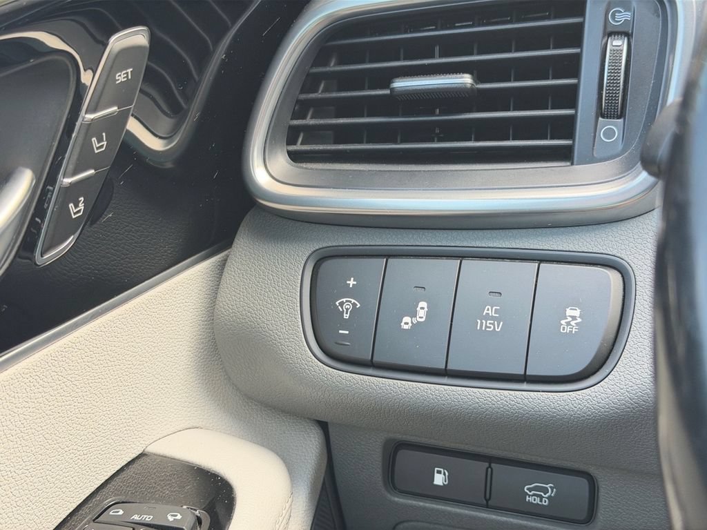 Used 2016 Kia Sorento SX FWD image 22