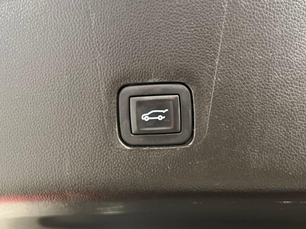 Used 2019 Chevrolet Traverse LT w/ LPO, Floor Liner Package image 45